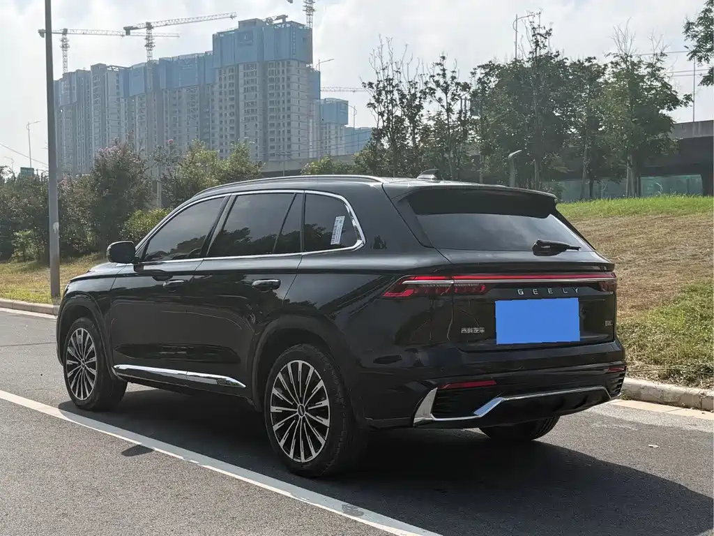 Geely Xingyue L 2025 — фото 3