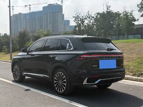 Geely Xingyue L 2025