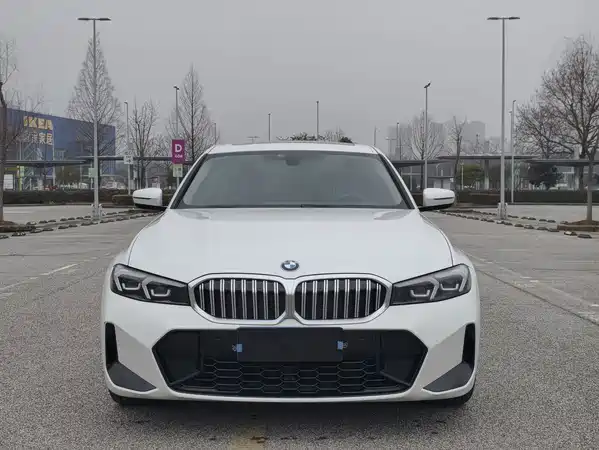 BMW 3 Series 2023