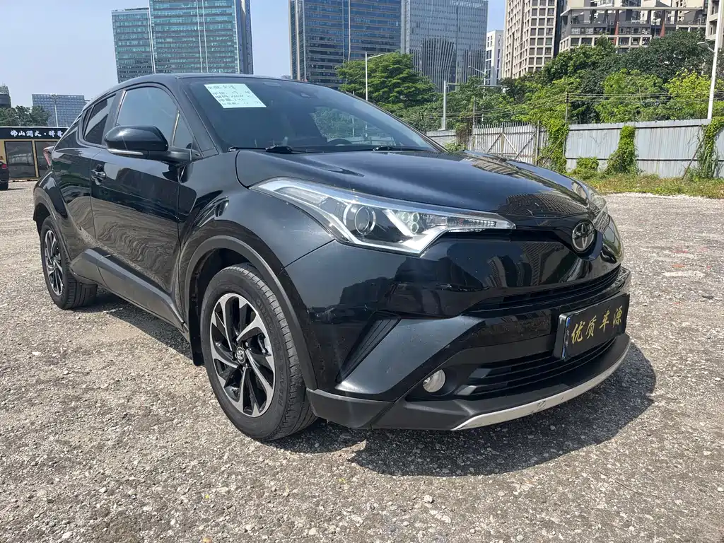 Toyota IZOA 2019 — фото 2