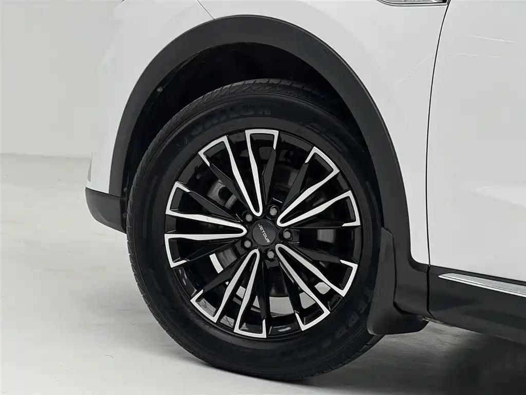 Jetour X70 PLUS 2022 — фото 10