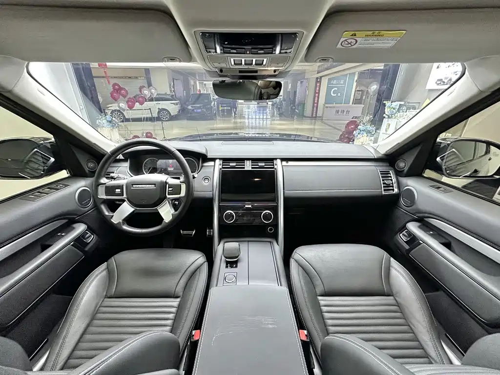 Land Rover Discovery 2022 — фото 11