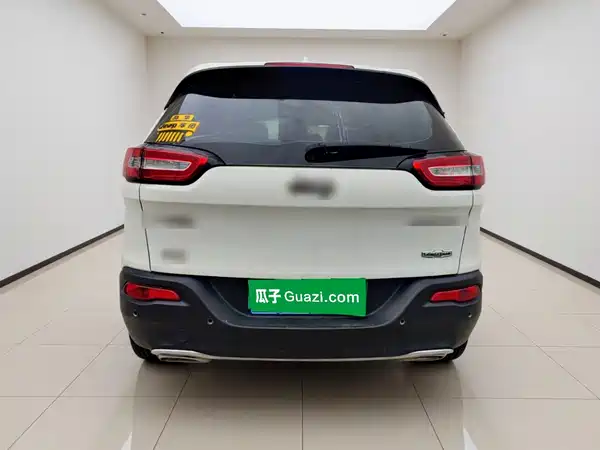 Jeep Cherokee 2017