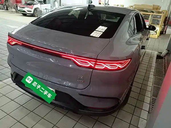 BYD Han 2025