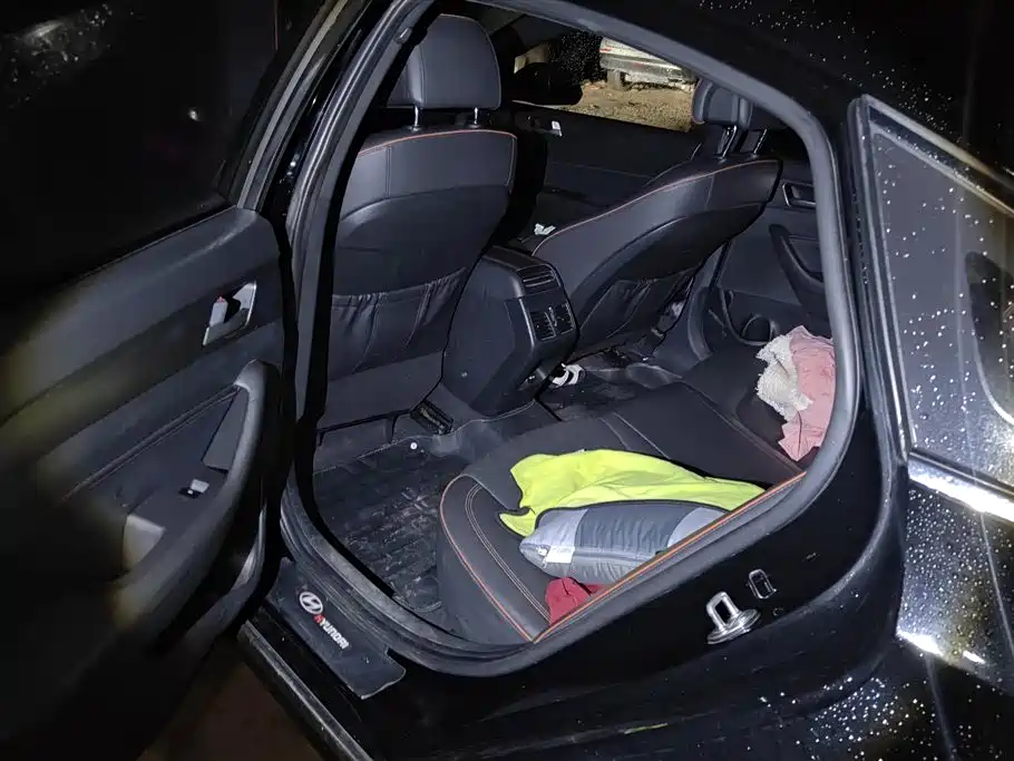 Hyundai Sonata 2017 — фото 11