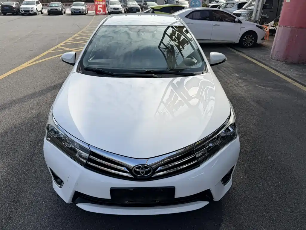 Toyota Corolla 2016 — фото 4