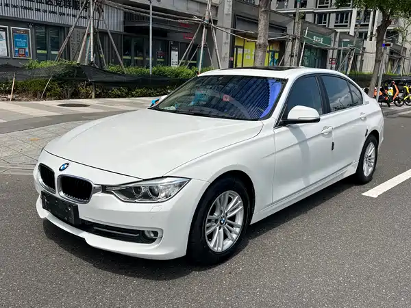 BMW 3 Series 2015