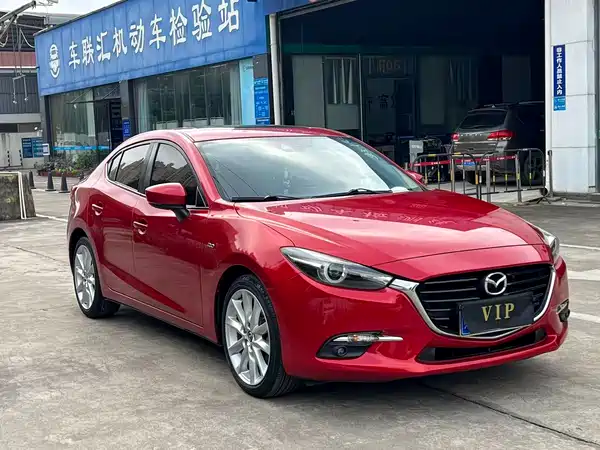 Mazda 3 Axela 2017