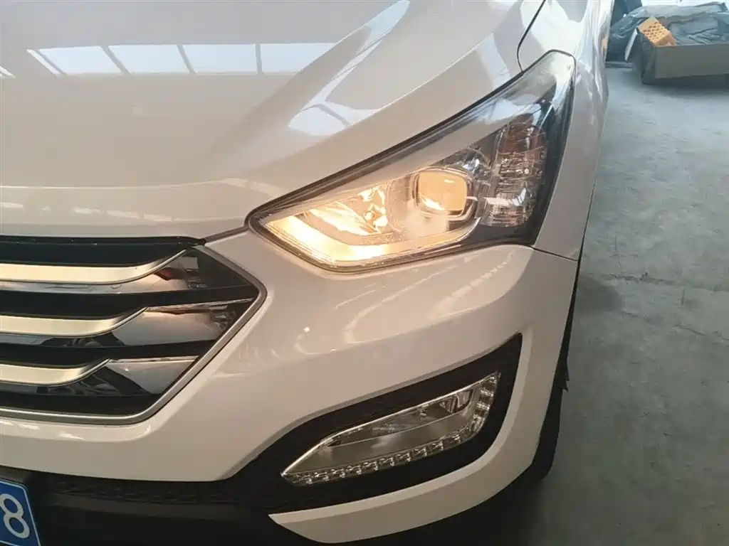 Hyundai Santa Fe 2016 — фото 24