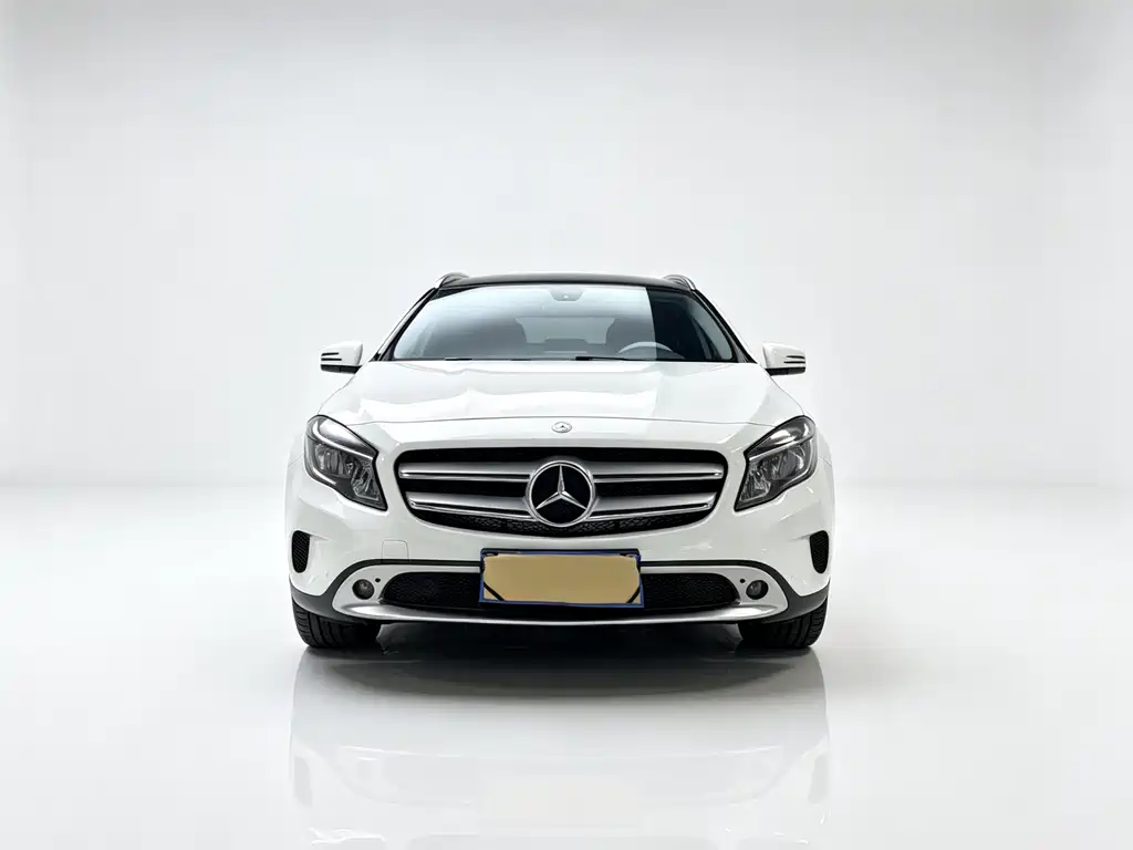 Mercedes-Benz GLA 2015 — фото 3