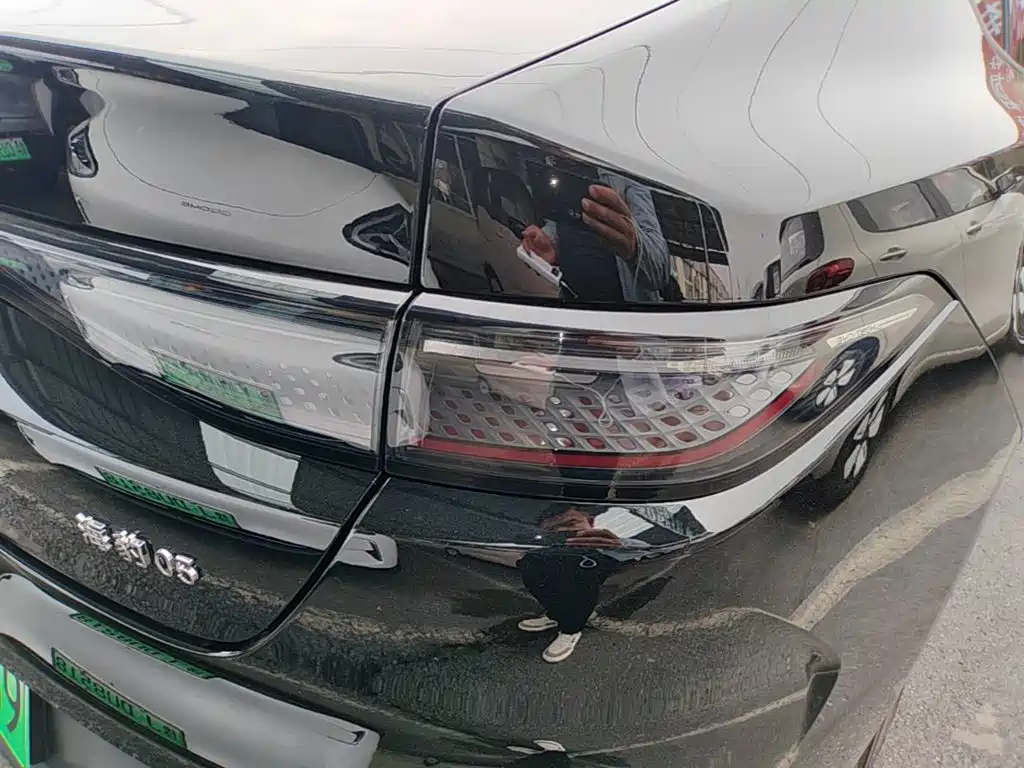 BYD Seal 05 DM-i 2026 — фото 8