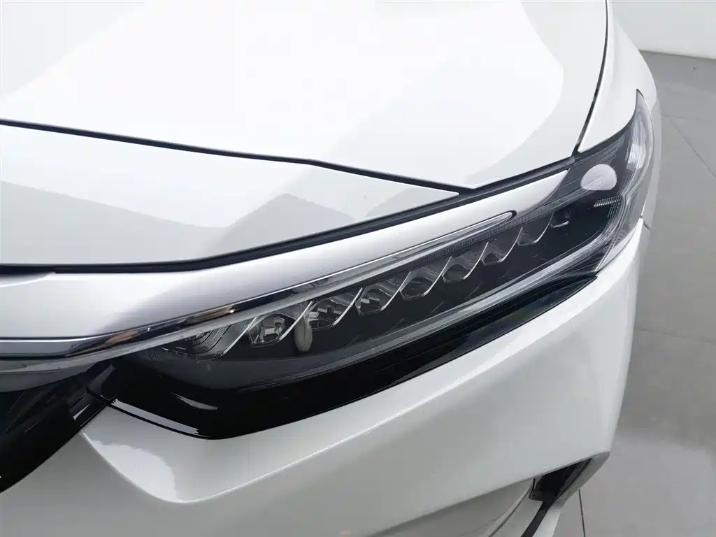Honda Inspire 2022 — фото 7