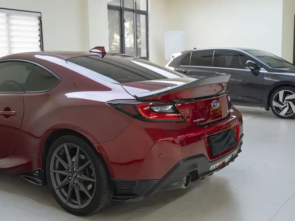 Subaru BRZ 2023 — фото 12