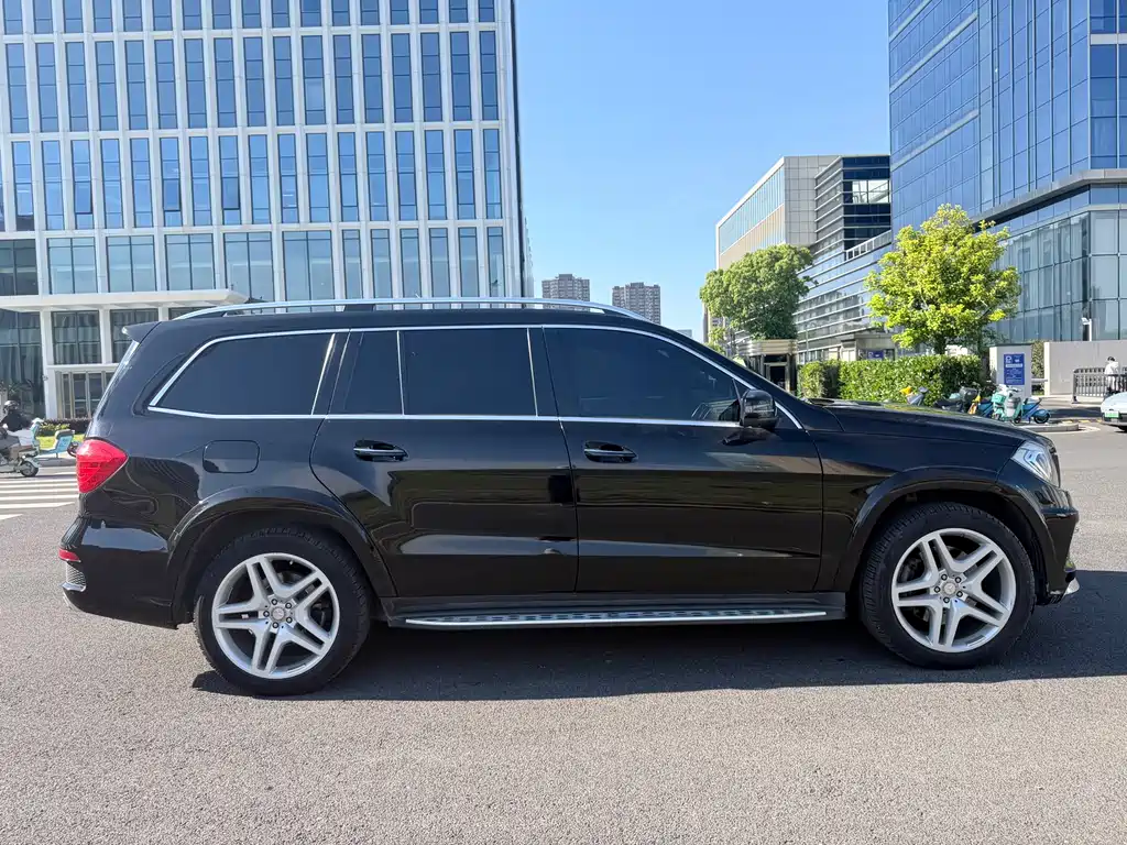 Mercedes-Benz GL-Class 2015 — фото 25