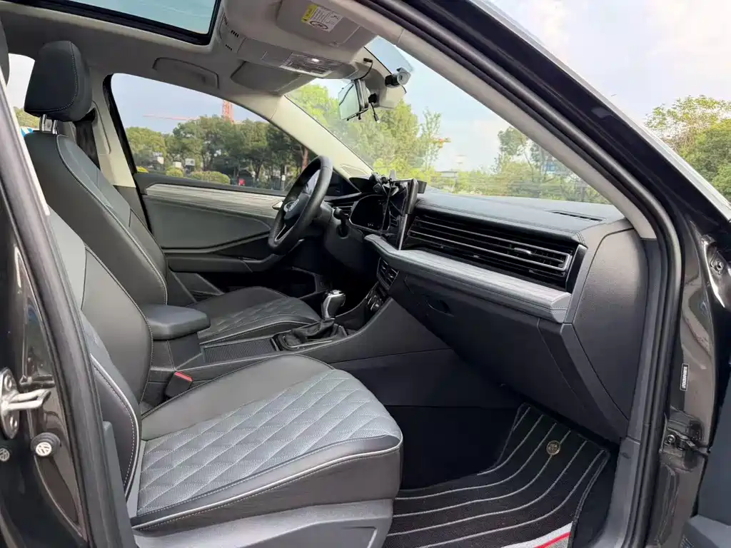 Volkswagen Sagitar 2023