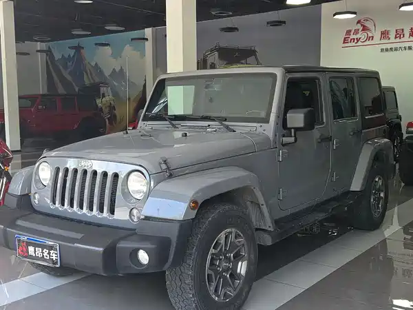 Jeep Wrangler 2014