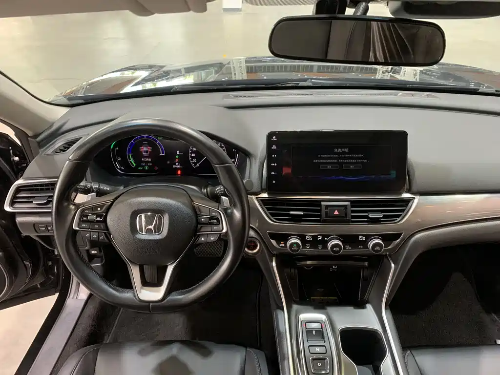 Honda Accord 2022 — фото 21