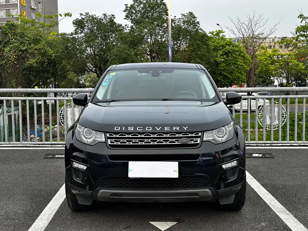 Land Rover Discovery Sport 2018 — фото 2