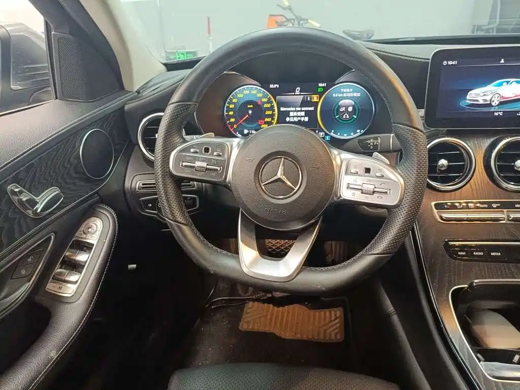 Mercedes-Benz C-Class 2020 — фото 9