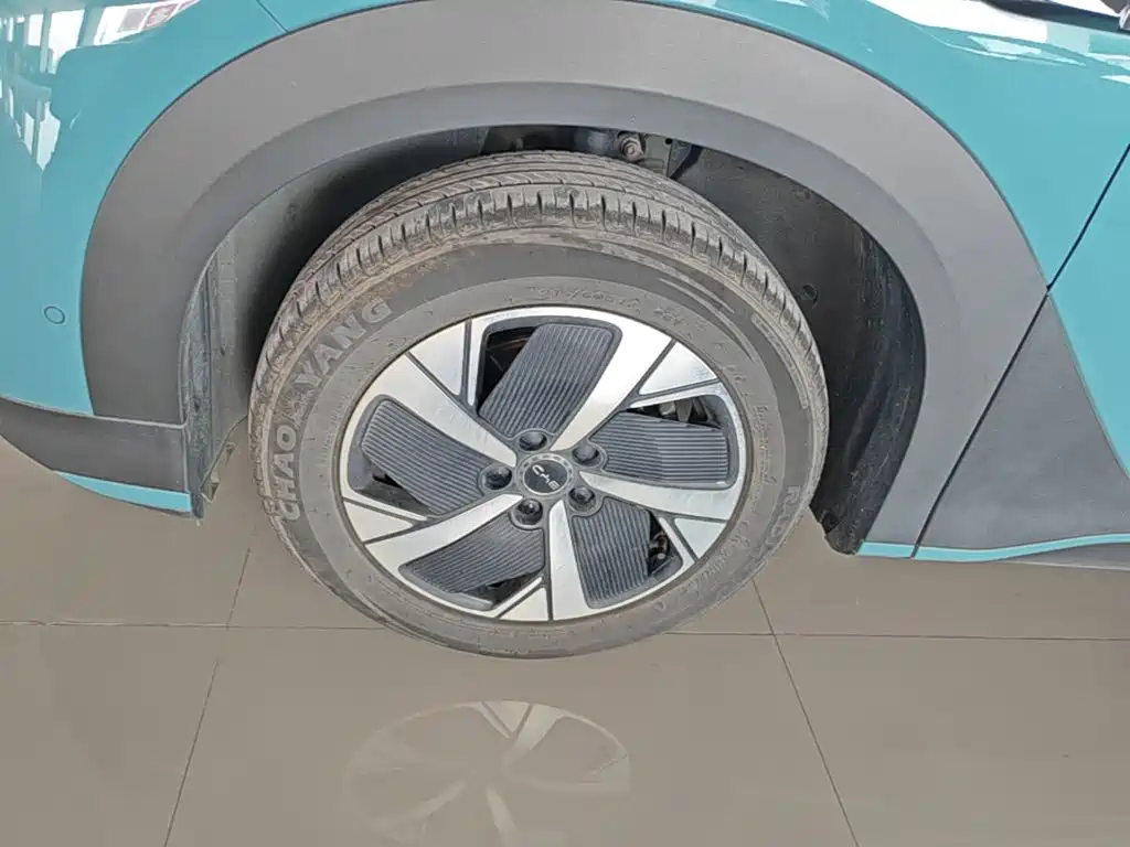 BYD Sealion 05 EV 2025 — фото 23