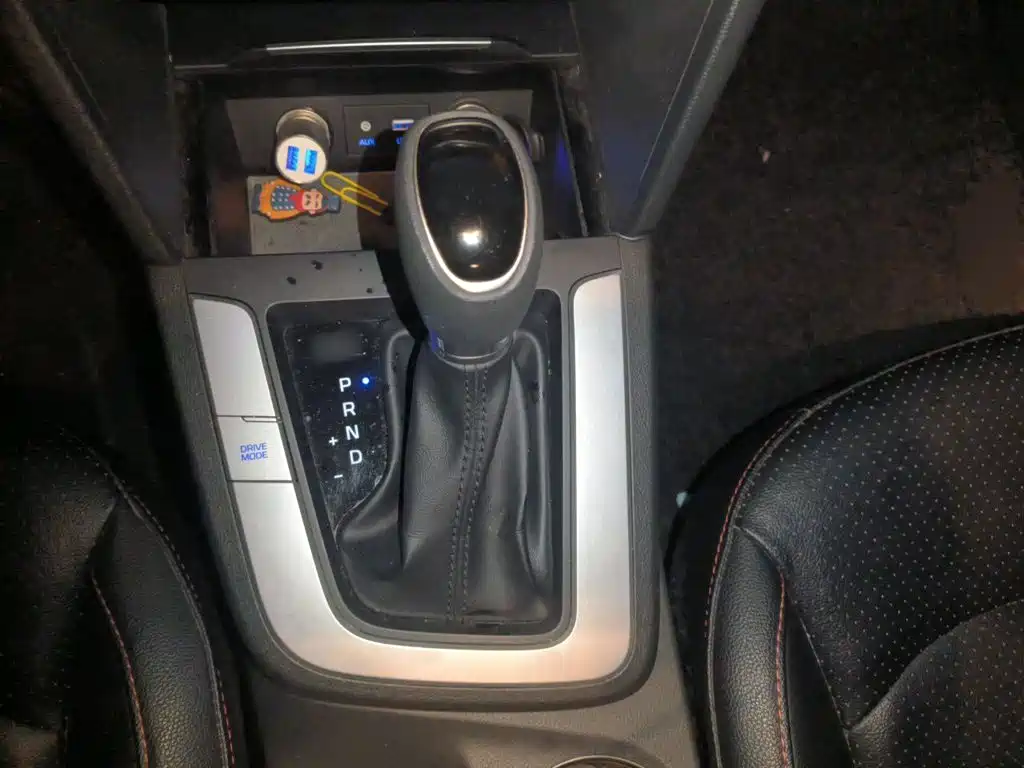 Hyundai Elantra 2018 — фото 7