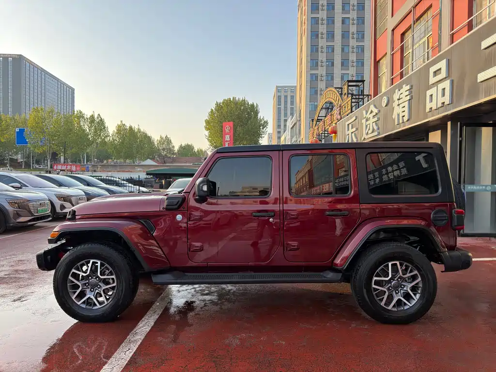 Jeep Wrangler PHEV 2021 — фото 2