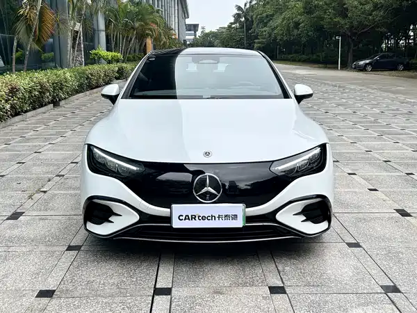 Mercedes-Benz EQE 2022