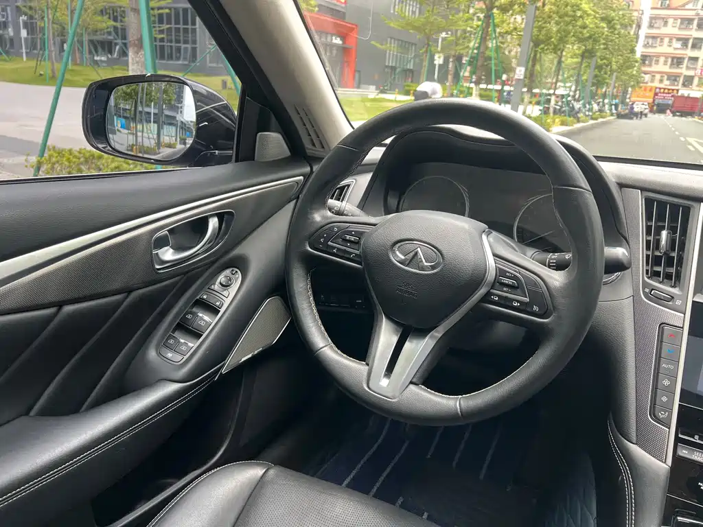 Infiniti Q50L 2019 — фото 15