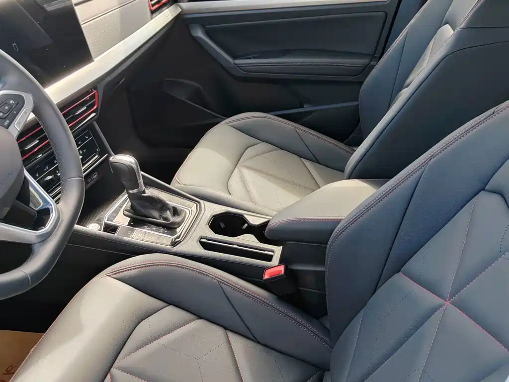 Volkswagen Lavida 2024