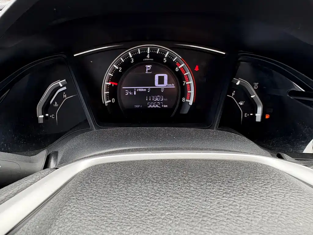 Honda Civic 2017 — фото 15