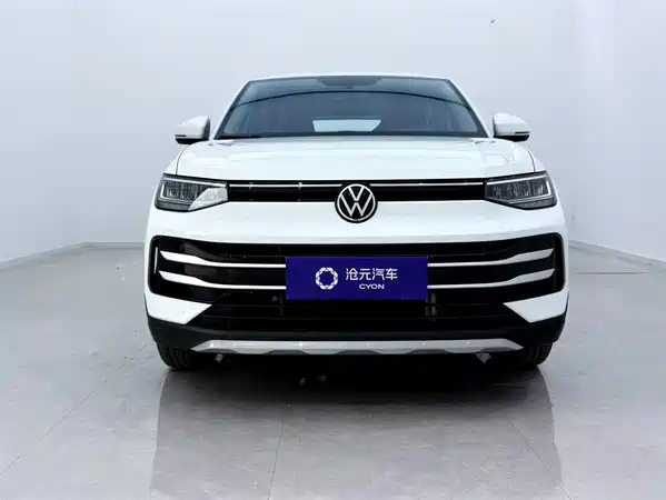 Volkswagen Tharu 2025