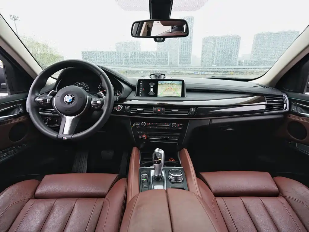 BMW X6 2016 — фото 10
