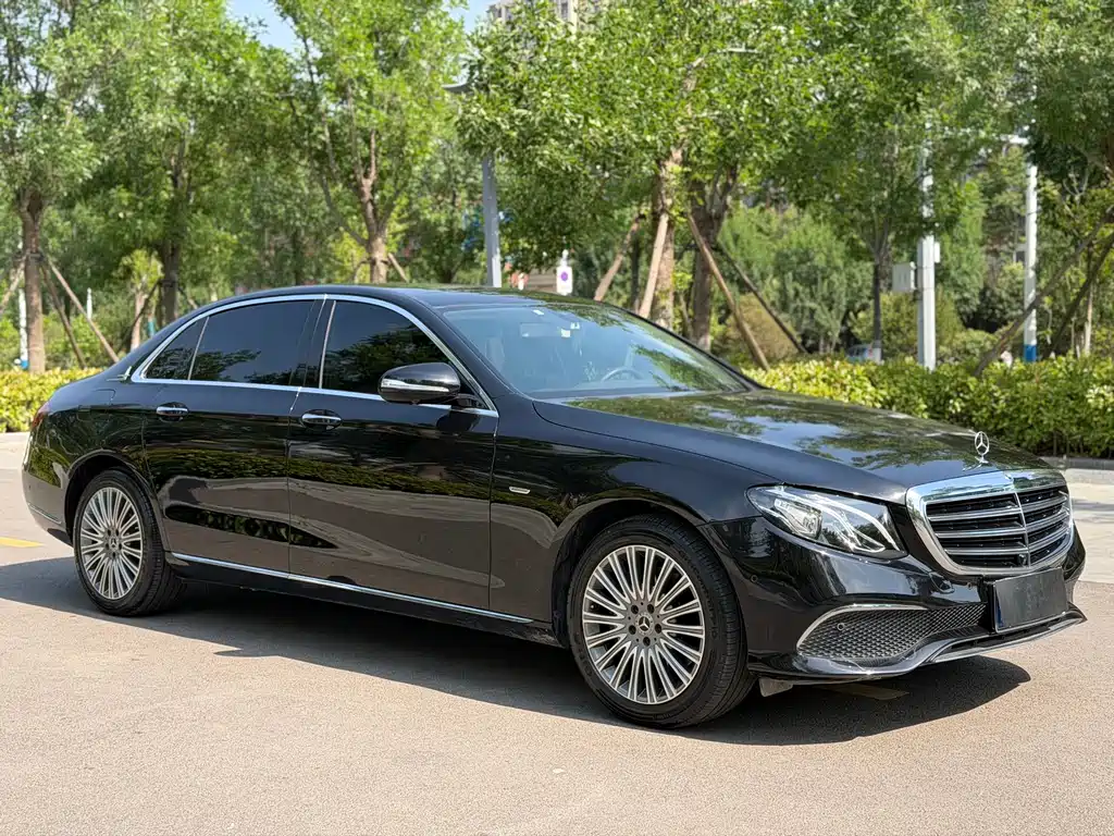 Mercedes-Benz E-Class 2020 — фото 3