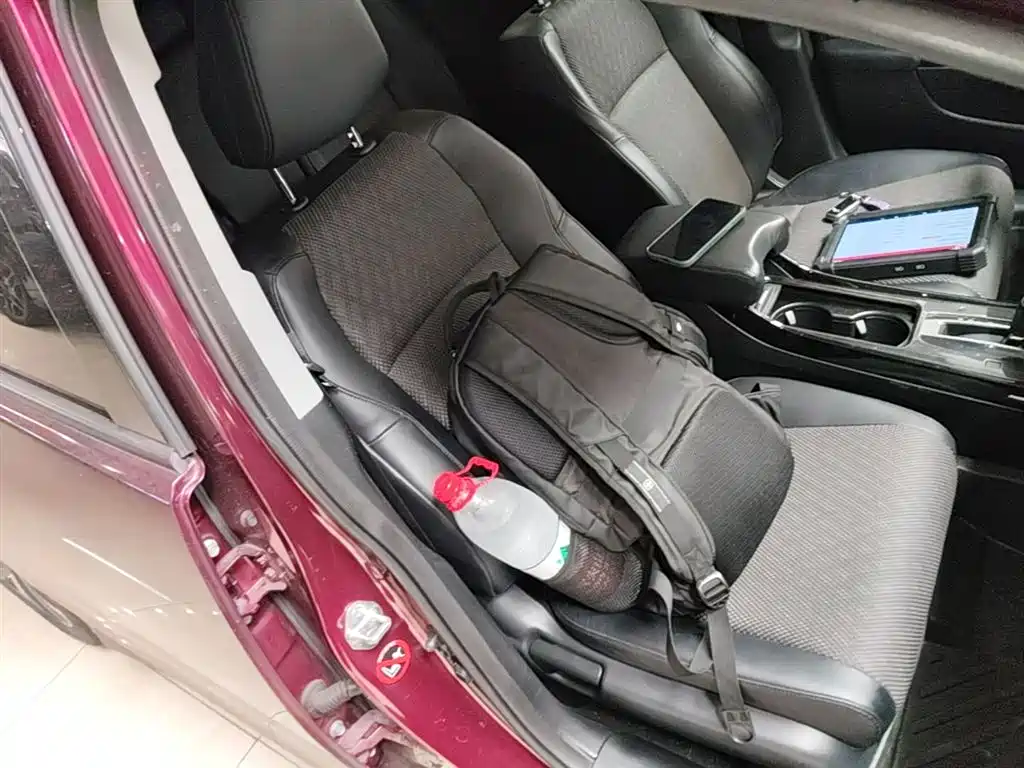 Honda Jade 2018 — фото 25
