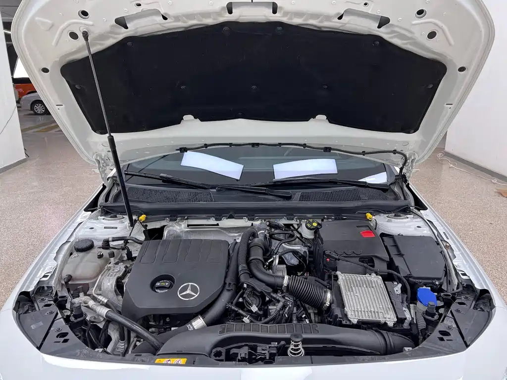 Mercedes-Benz A-Class 2023 — фото 32