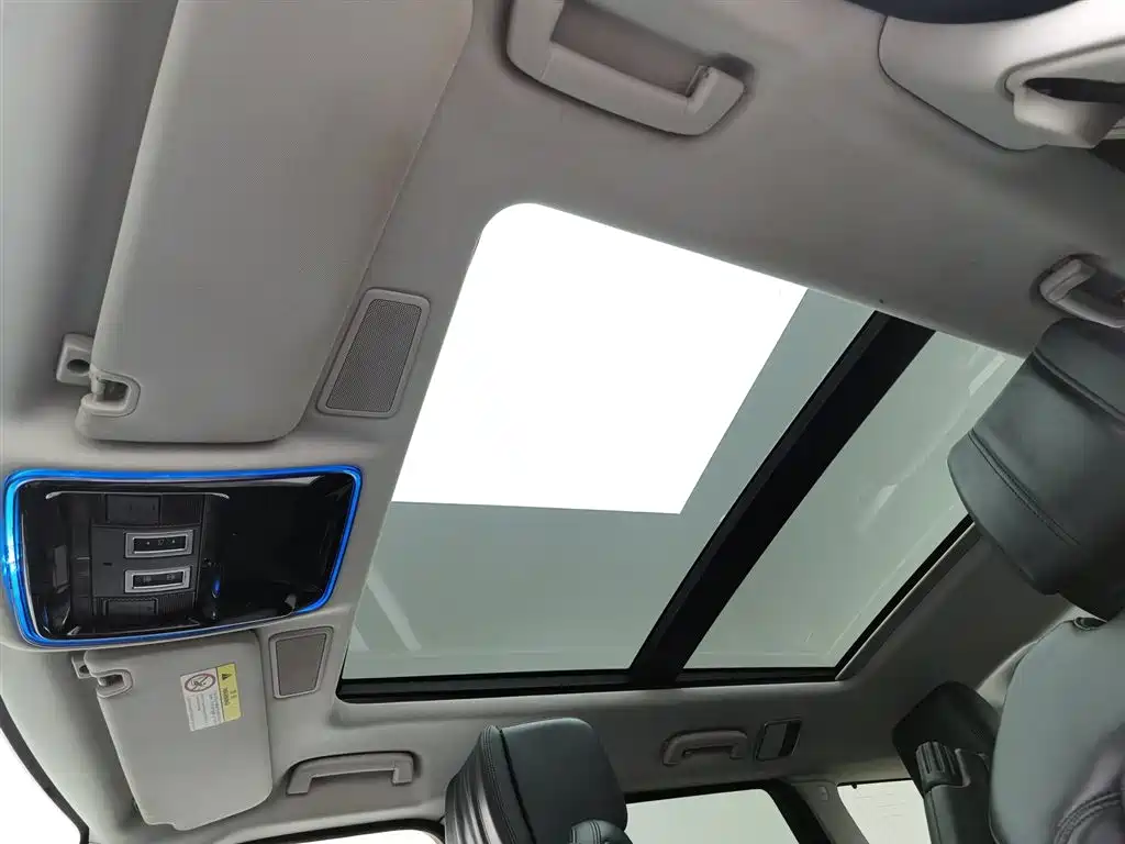 Land Rover Sport PHEV 2019 — фото 14