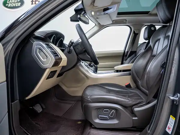 Land Rover Range Rover Sport 2014