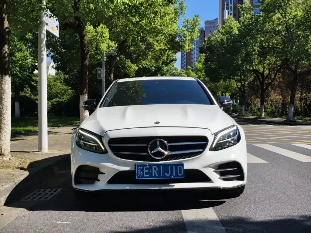 Mercedes-Benz C-Class 2019