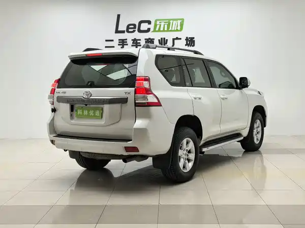 Toyota Prado 2016