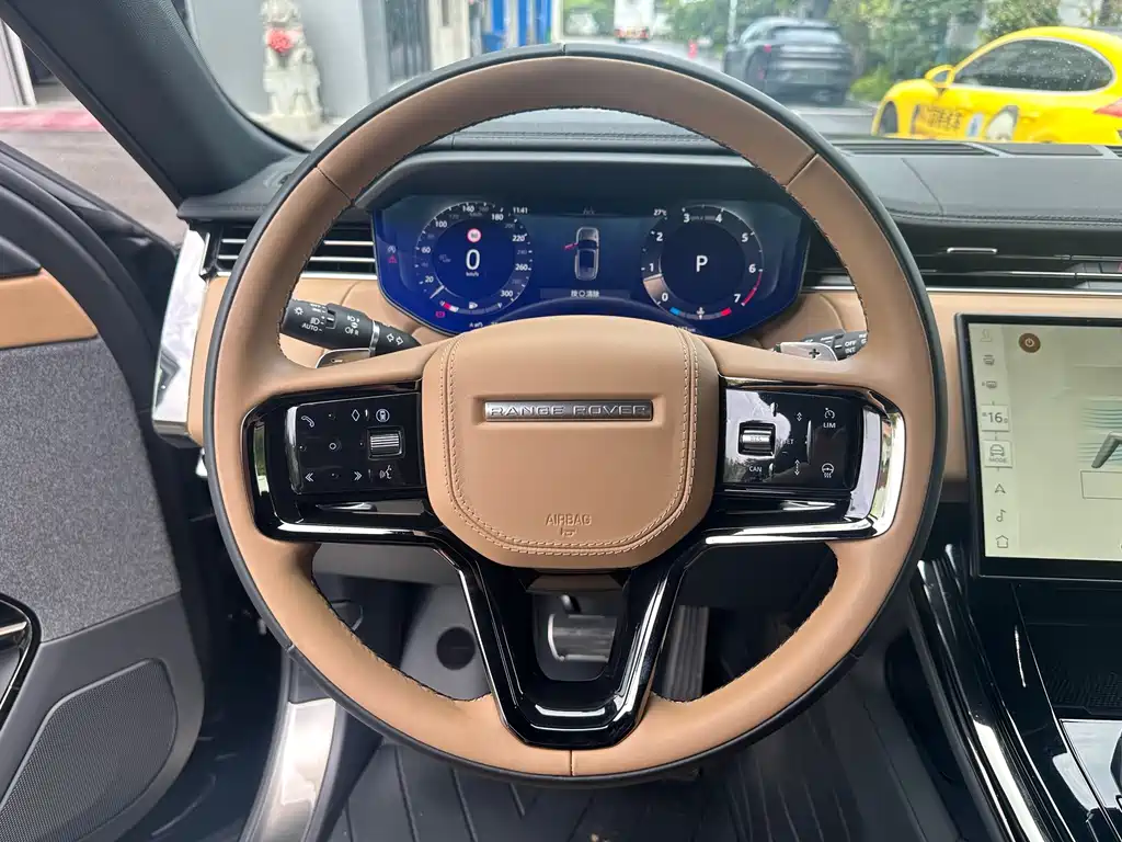 Land Rover Range Rover Sport 2024 — фото 15