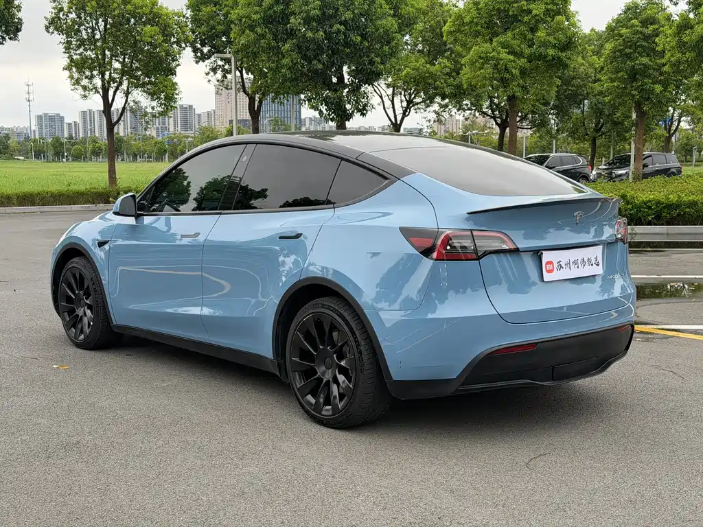 Tesla Model Y 2022 — фото 7