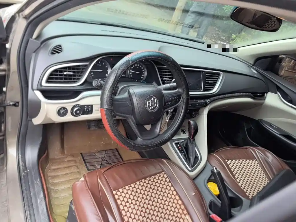 Buick Excelle 2016 — фото 13