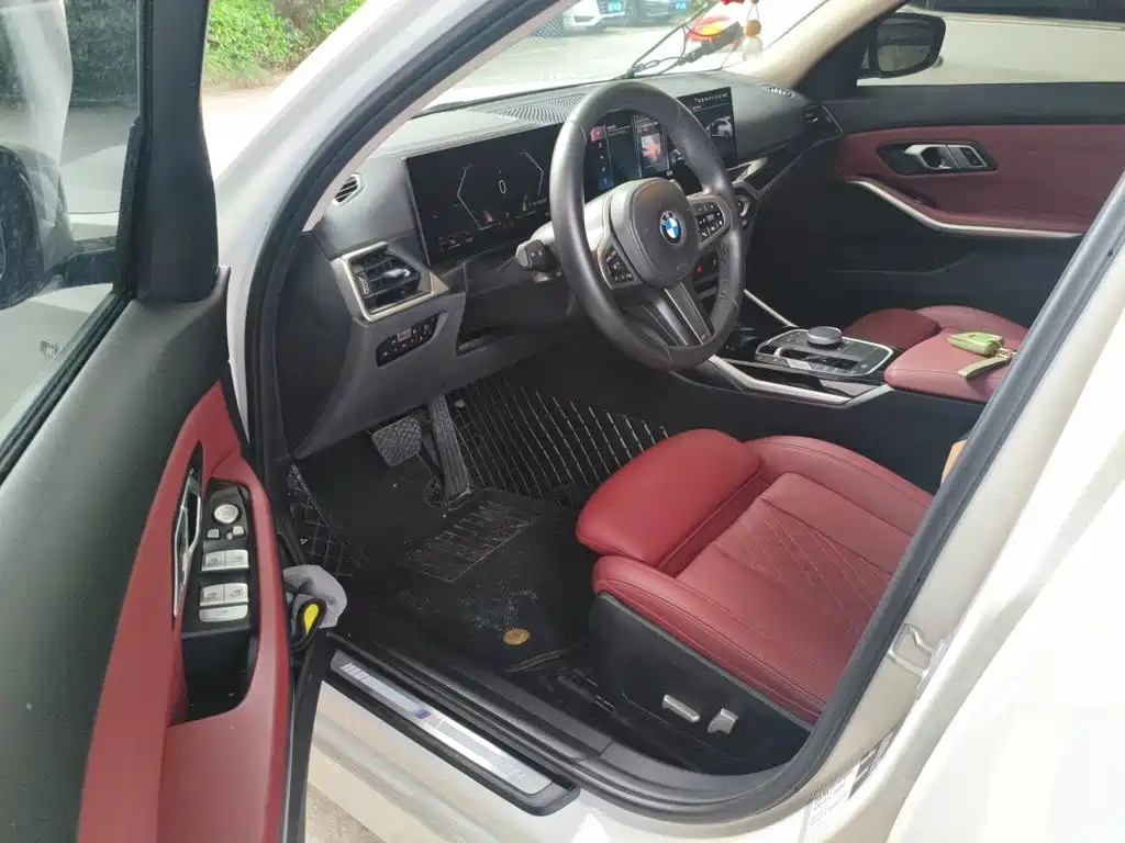 BMW 3 Series 2022 — фото 14