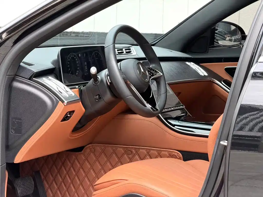 Mercedes-Benz S-Class 2024 — фото 11