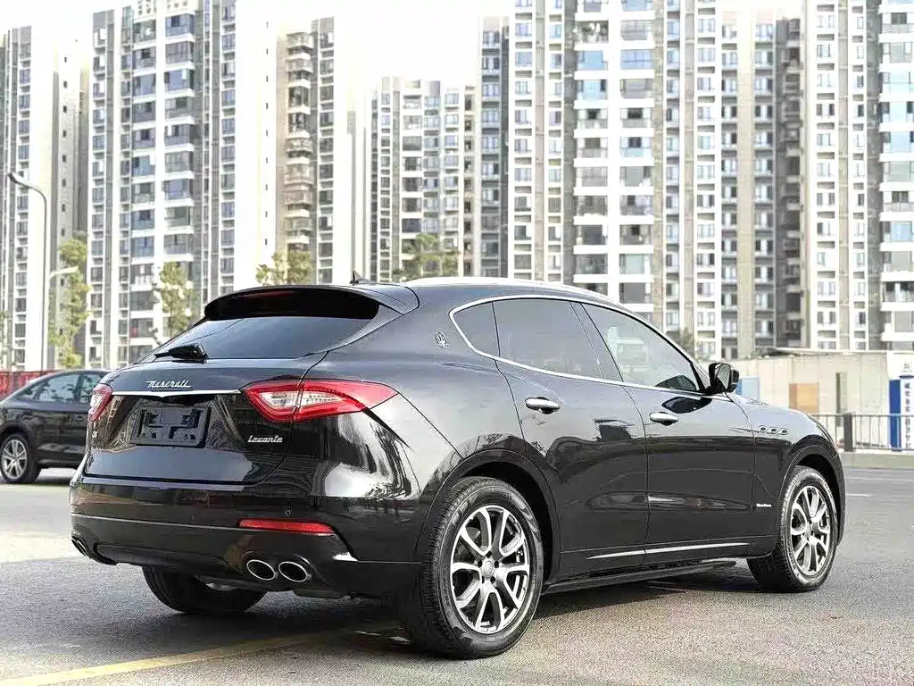 Maserati Levante 2019 — фото 9