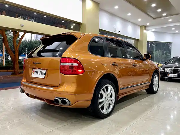 Porsche Cayenne 2010