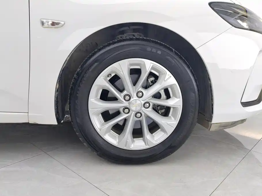 Chevrolet Monza 2023