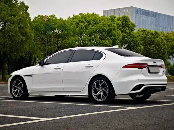 Jaguar XEL 2024
