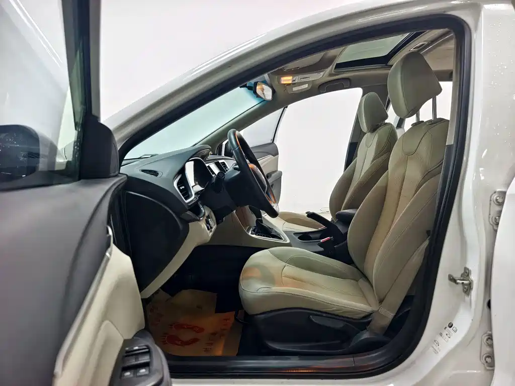 Buick Excelle GT 2015 — фото 11