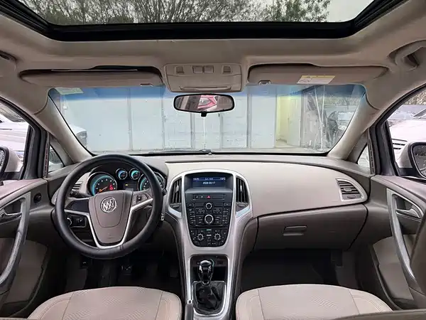 Buick Excelle GT 2013
